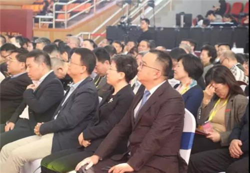 西培教育公益基金正式成立，成就你的多彩人生!
