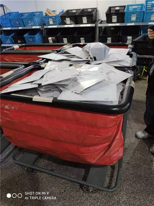 捐赠报道丨西培学子免费领150000口罩!